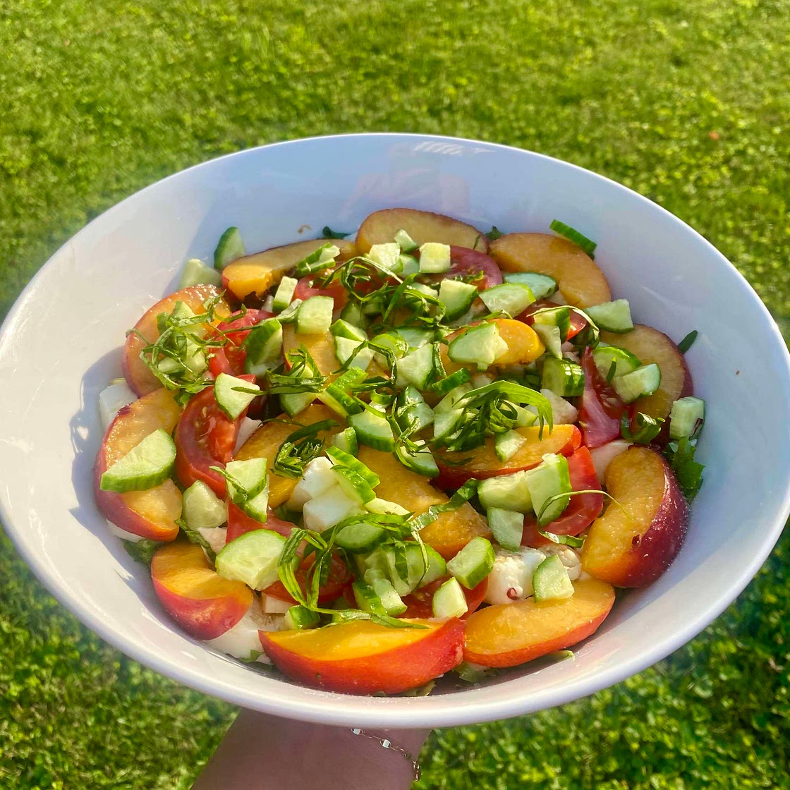 Peach Burrata Salad