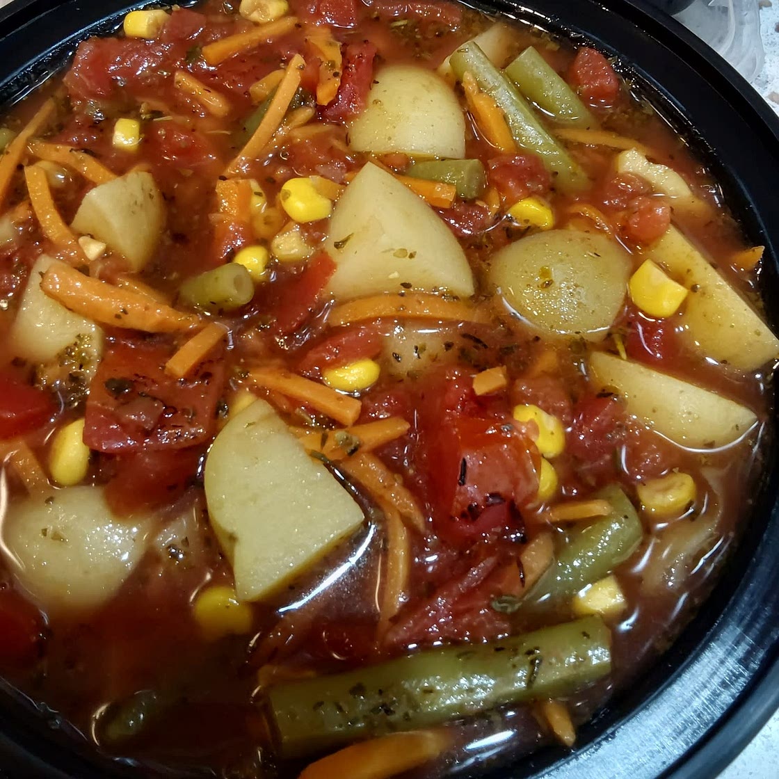 Garden Vegetable Soup (Freezer/Vegetarian/Gluten Free/Diabetic Friendly/Low Carb/Low Cholesterol)