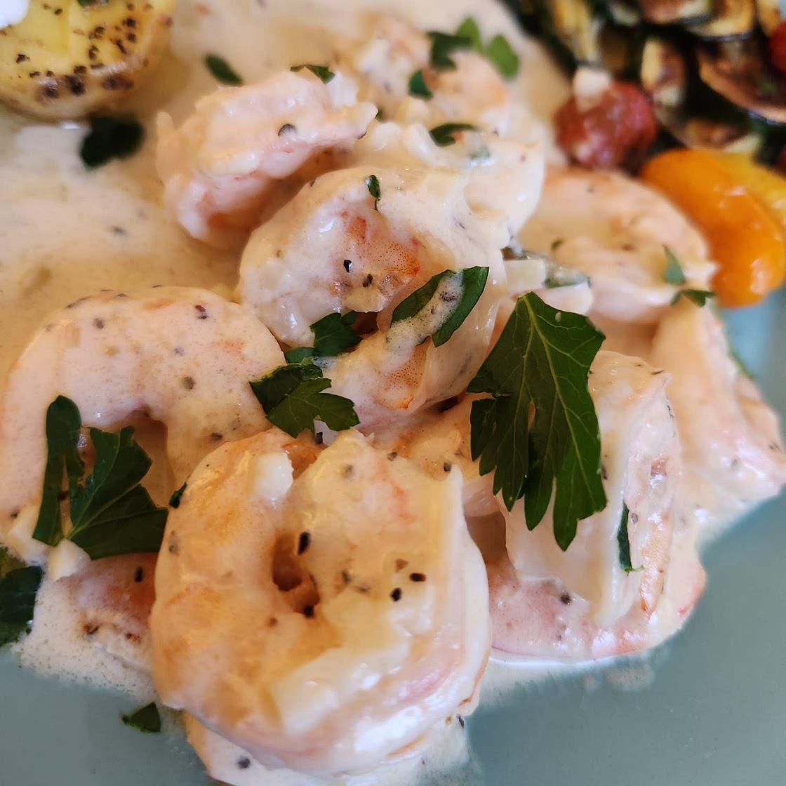 Shrimp with Creamy Garlic Sauce