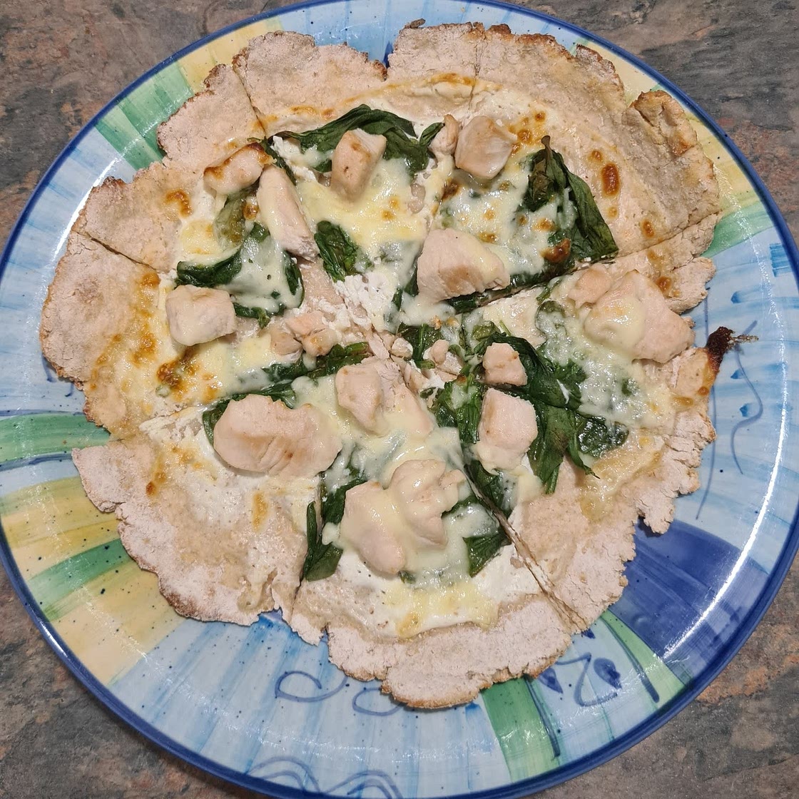 FRYING PAN PIZZA - SPINACH + CHICKEN
