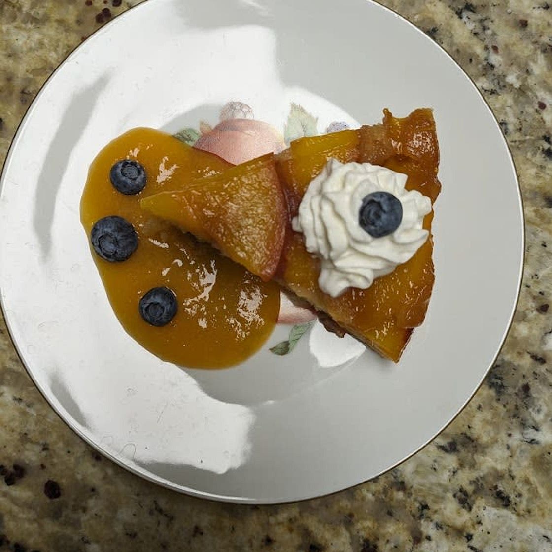 Upside down peachcake