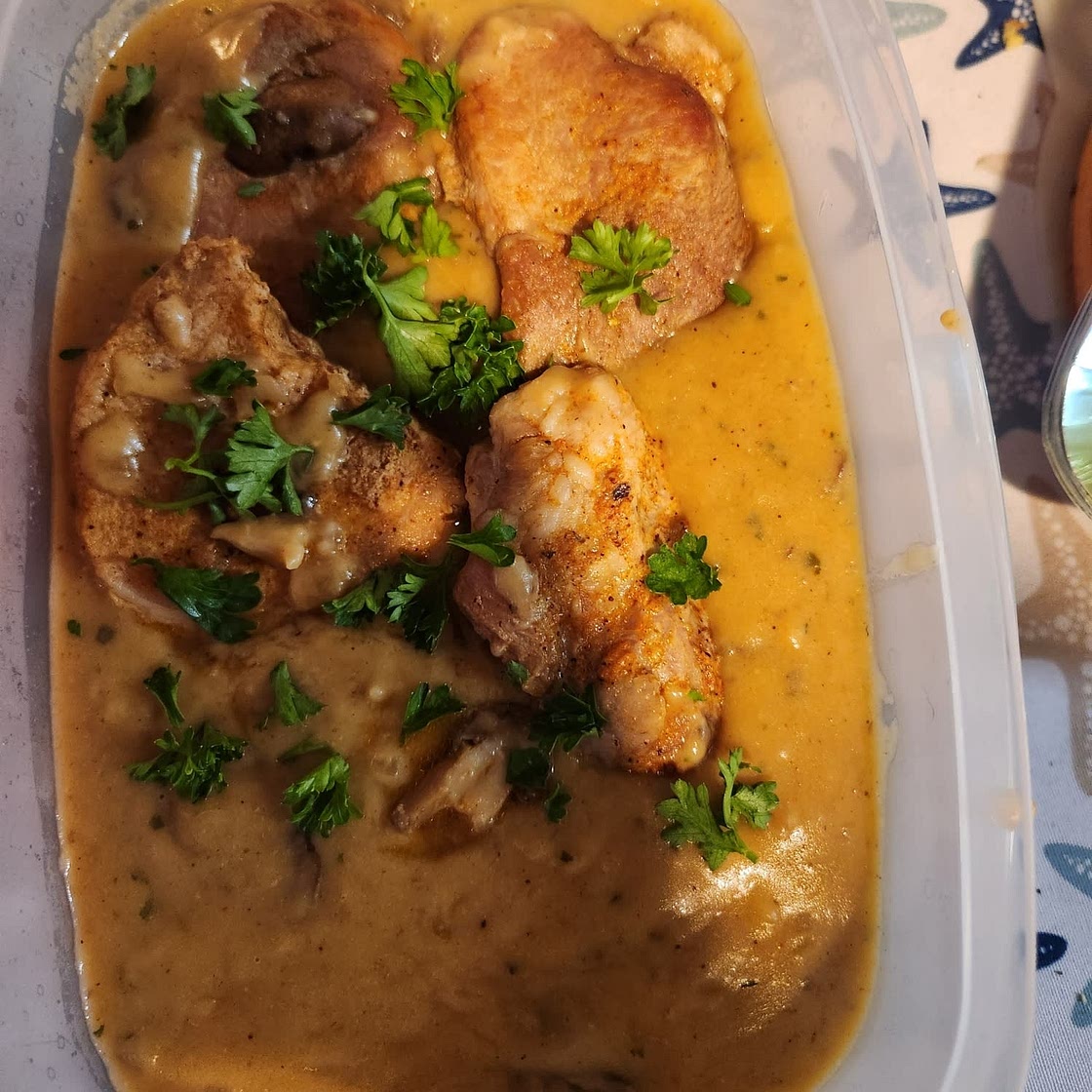 Instant Pot Smothered Pork Chops