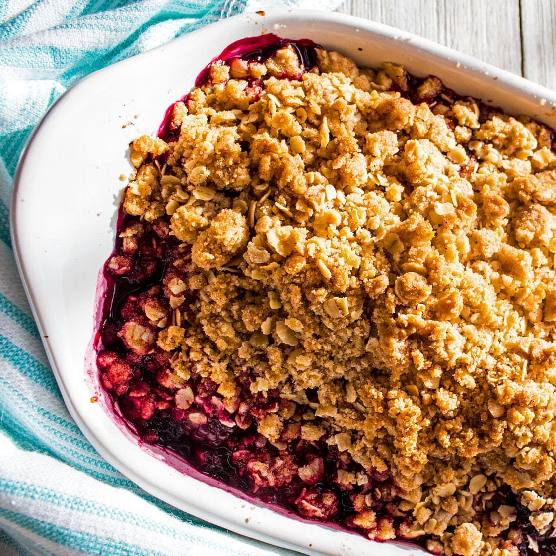 Blackberry Crisp