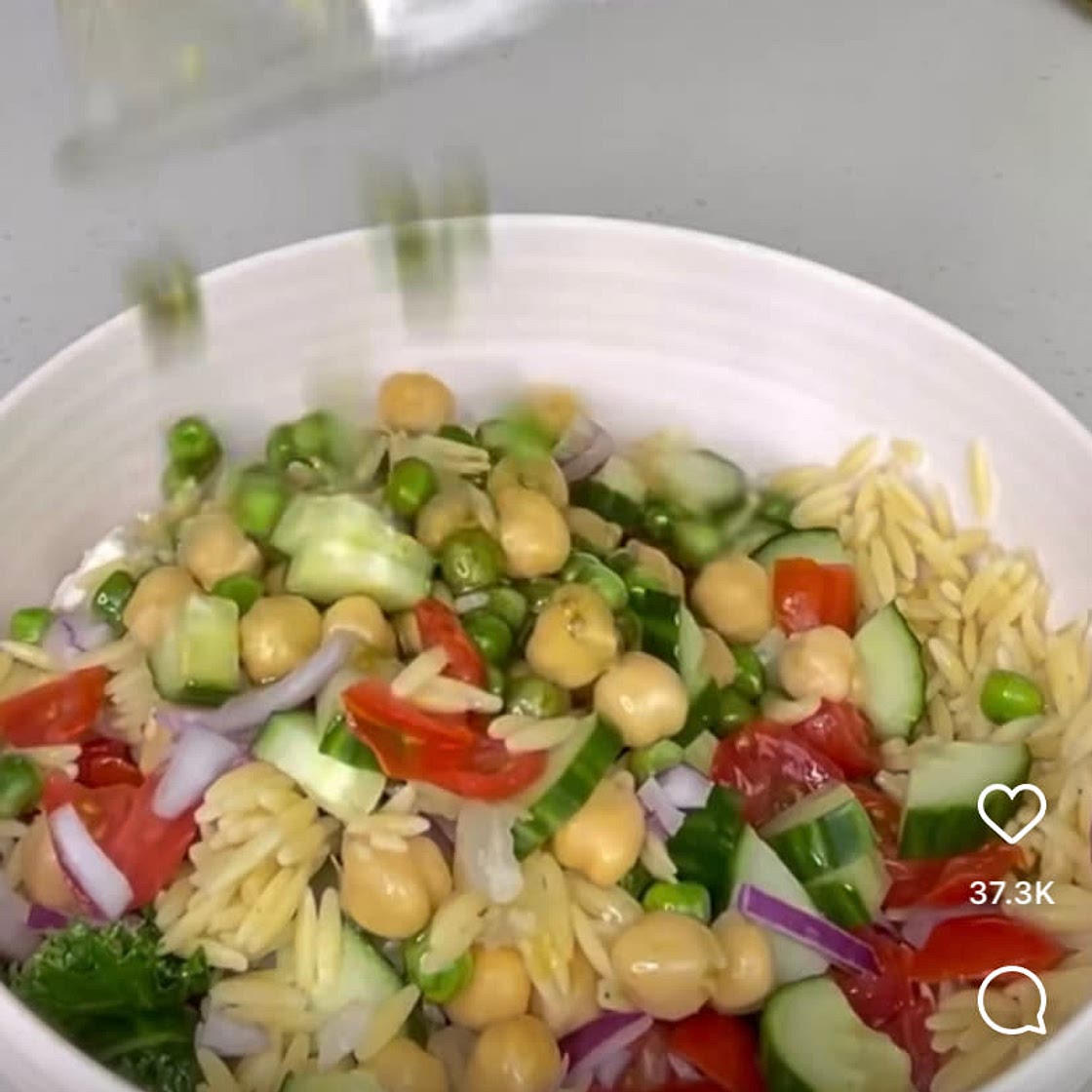Orzo Chickpea Salad 