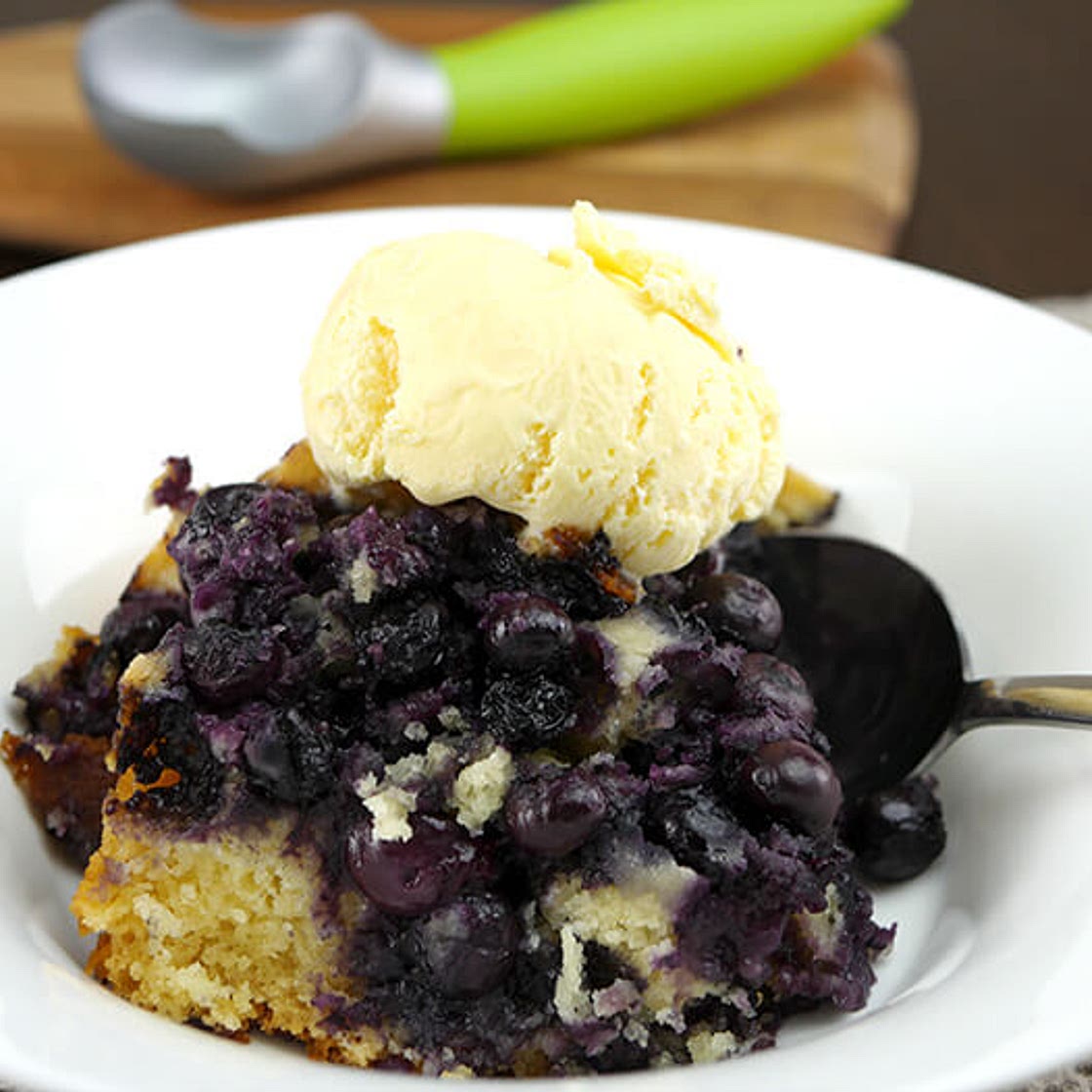 Slow Cooker Blueberry Cobbler Recipe