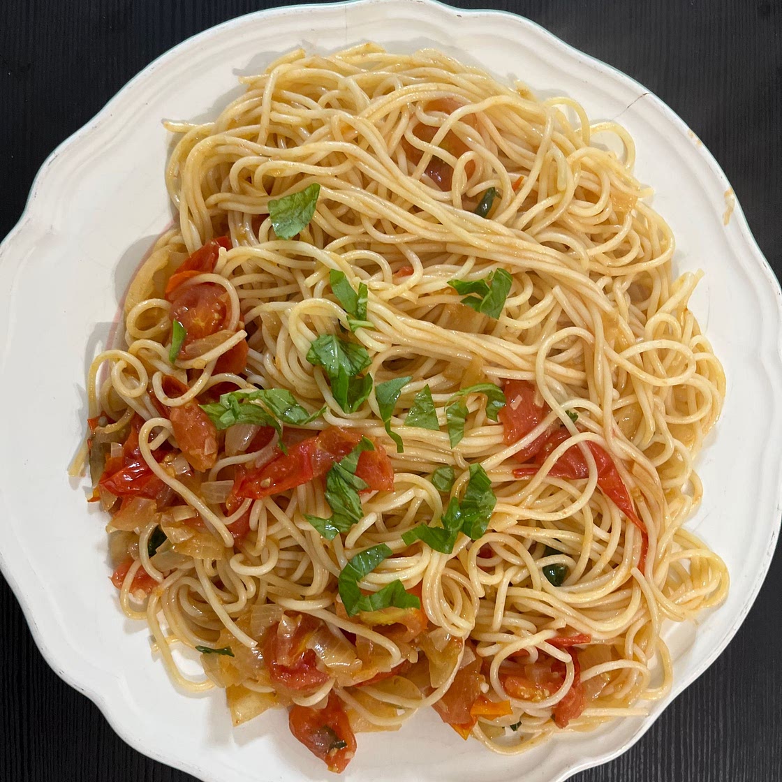 The Easiest - Spaghetti with Cherry Tomatoes