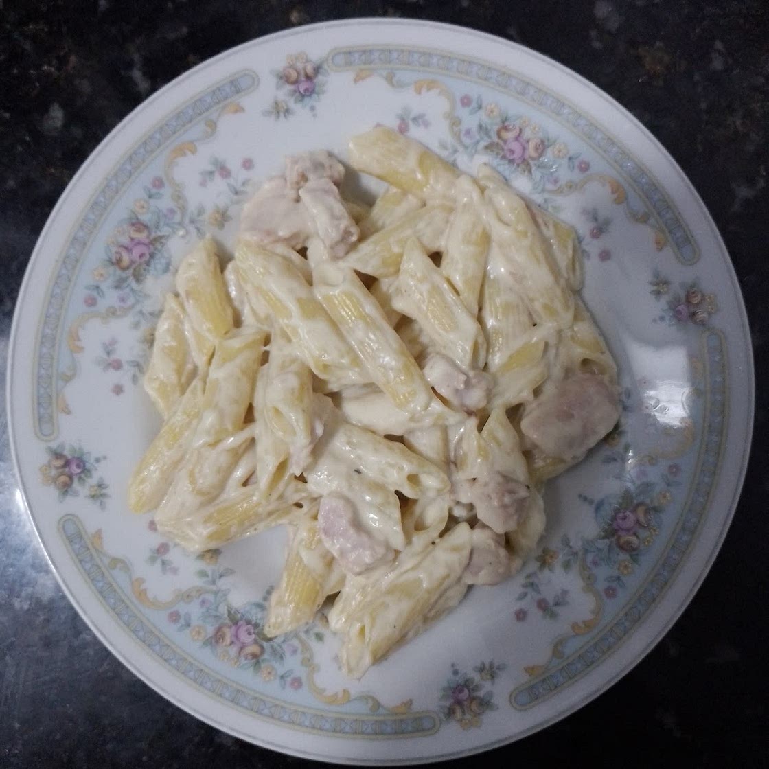 Pasta with Parmesan Cream
