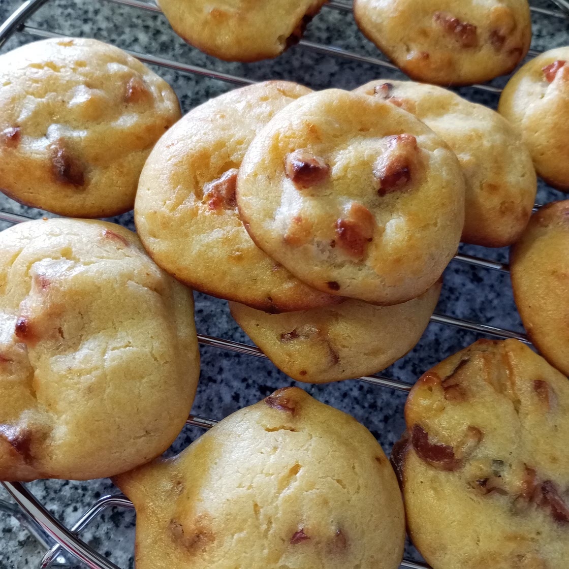 Discos de bacon e queijo