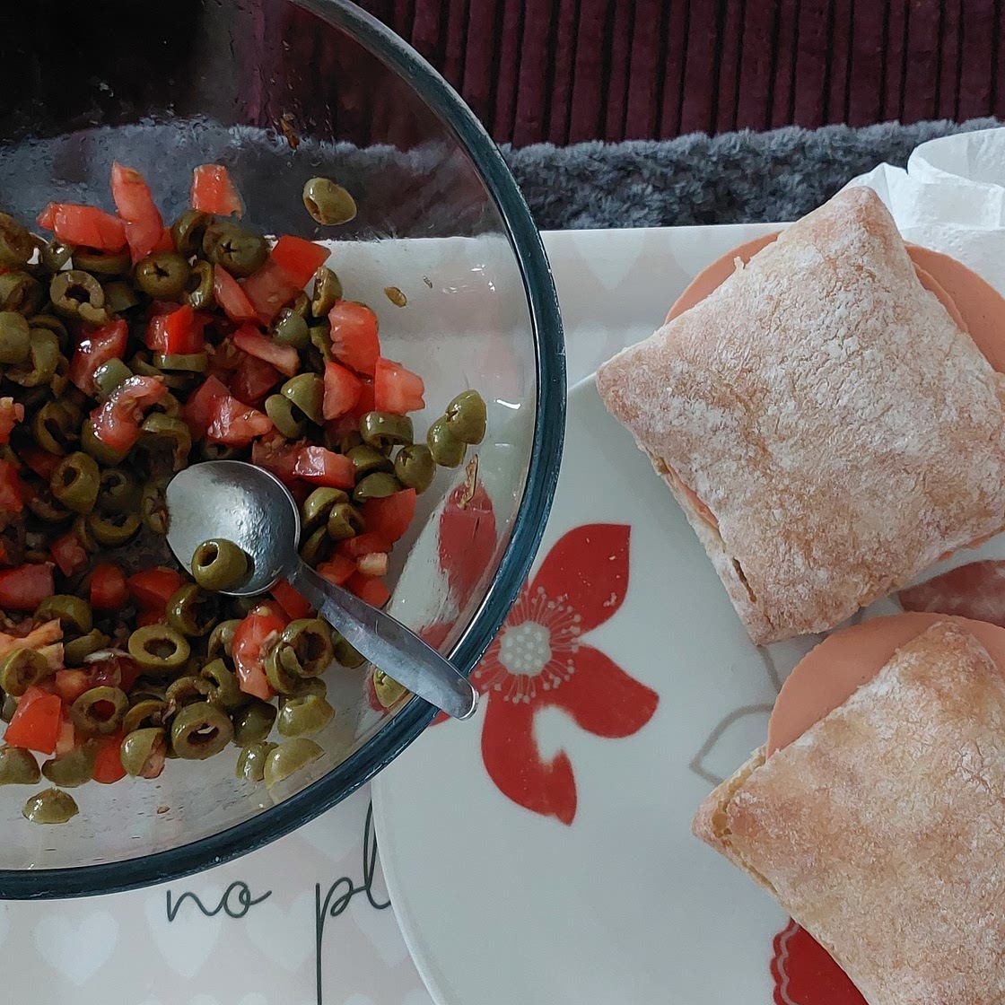 Muffaletta sandwich