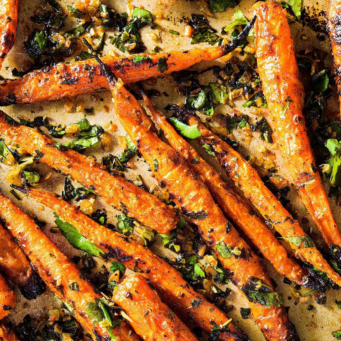 Yogurt Roasted Carrots w/ Warm Spices
