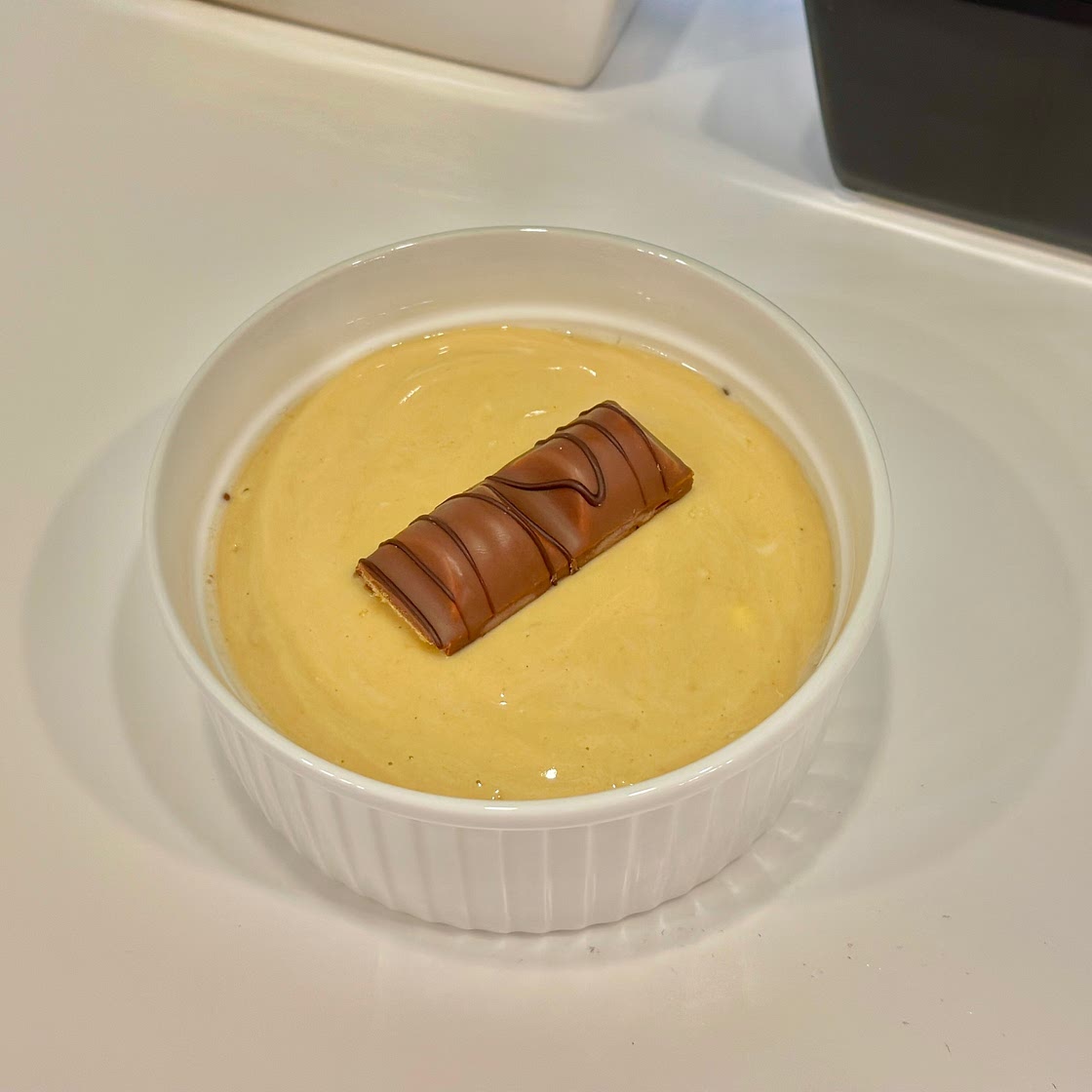 Kinder Bueno Overnight Oats