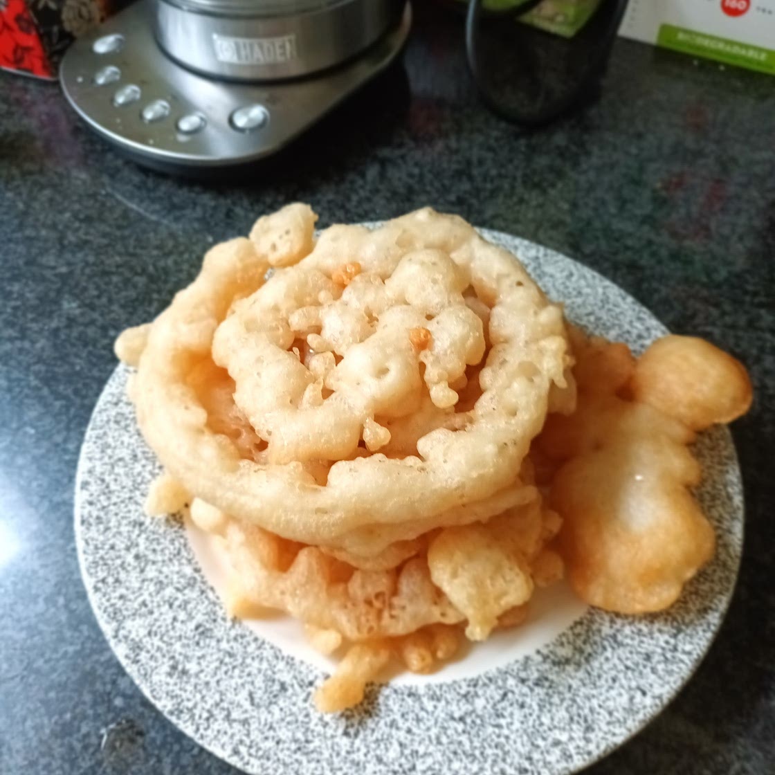 BUÑUELOS DE CASTAÑAR