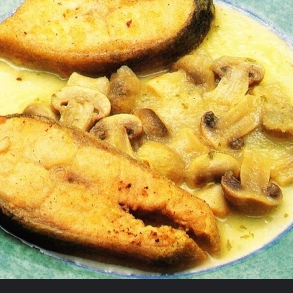 Salmon con champiñones