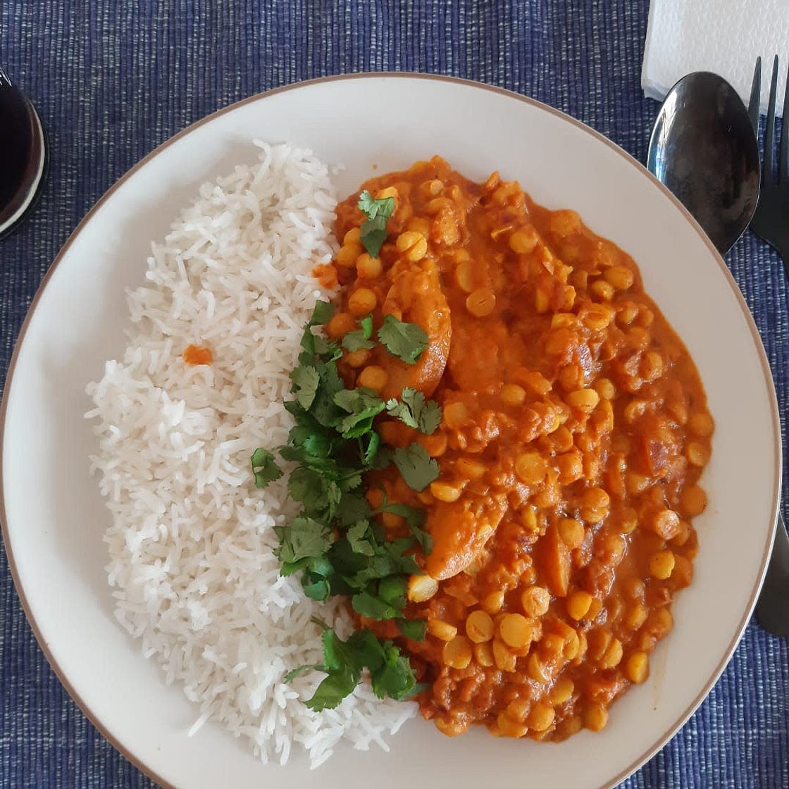 Pickled Peach & Chickpea Curry