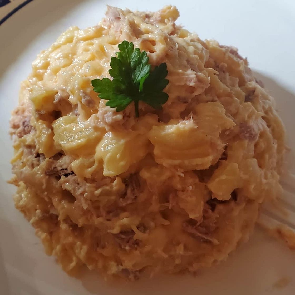 Crockpot Dump & Go Mac and Cheese