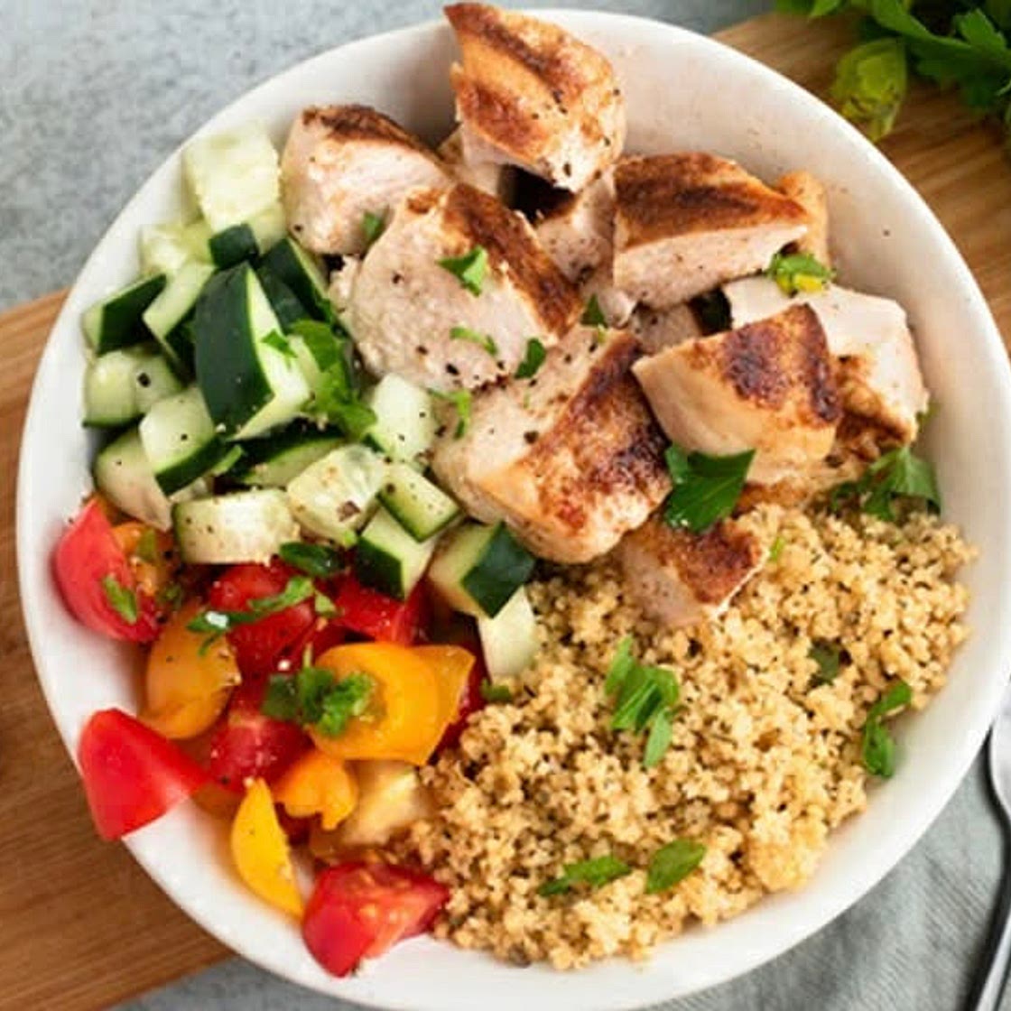 Spiced chicken tabbouleh bowl