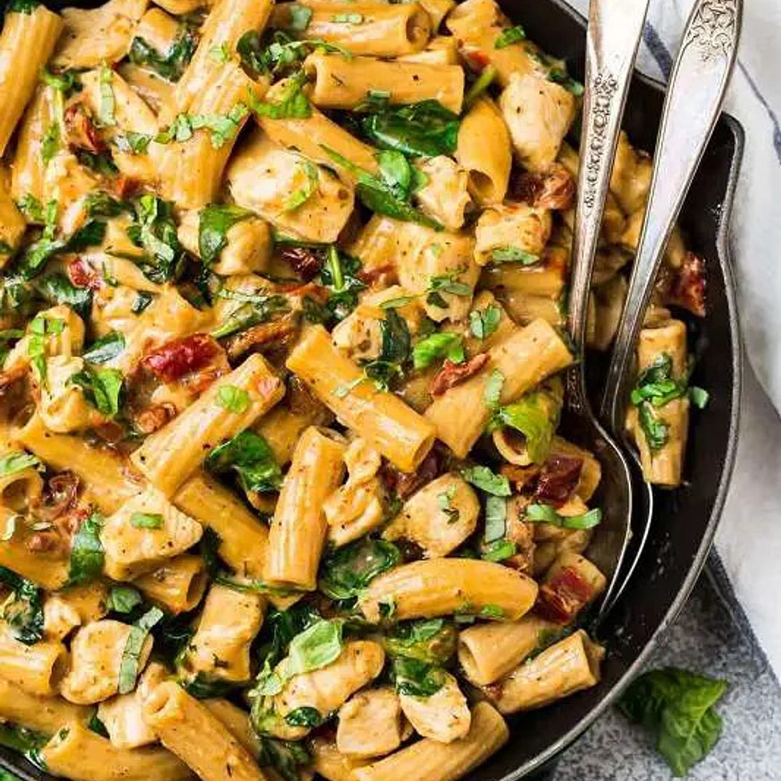 Tuscan Chicken Mac and Cheese