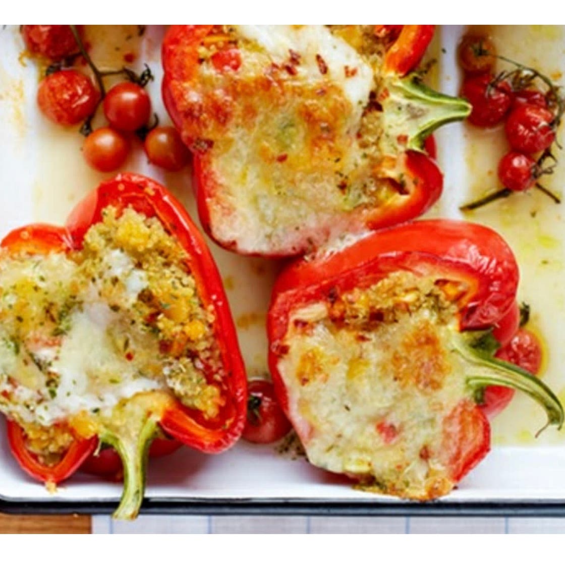 Pesto chicken & quinoa stuffed peppers
