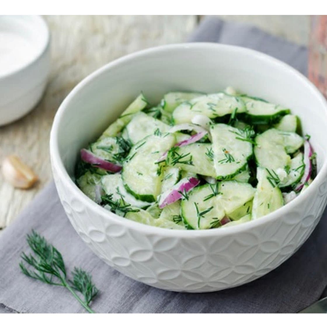 Simple Greek cucumber salad