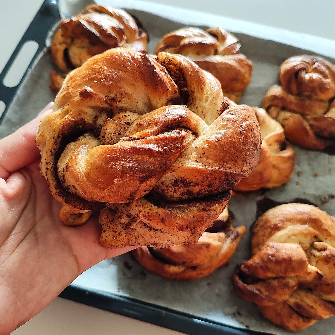 Cinnamon buns