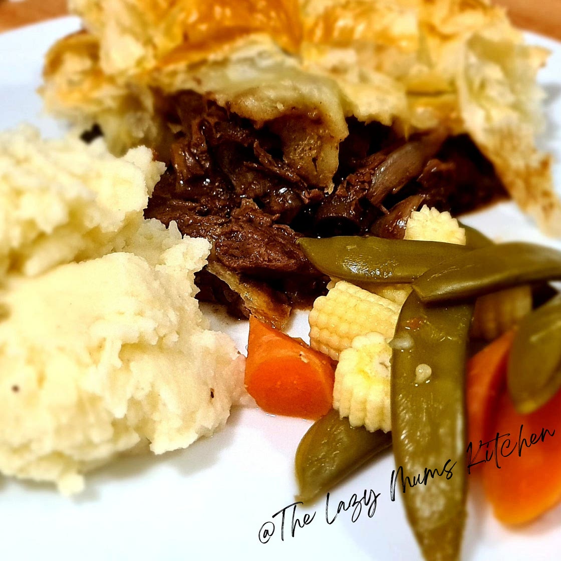 Slow-cooked Steak Pie