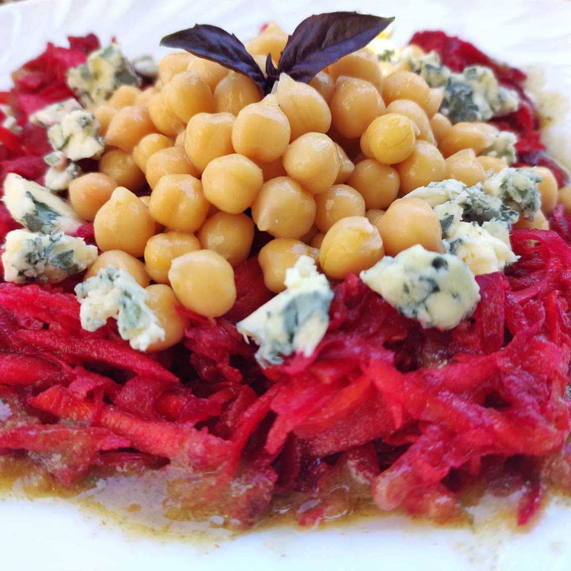 Beet, Carrot & Apple salad
