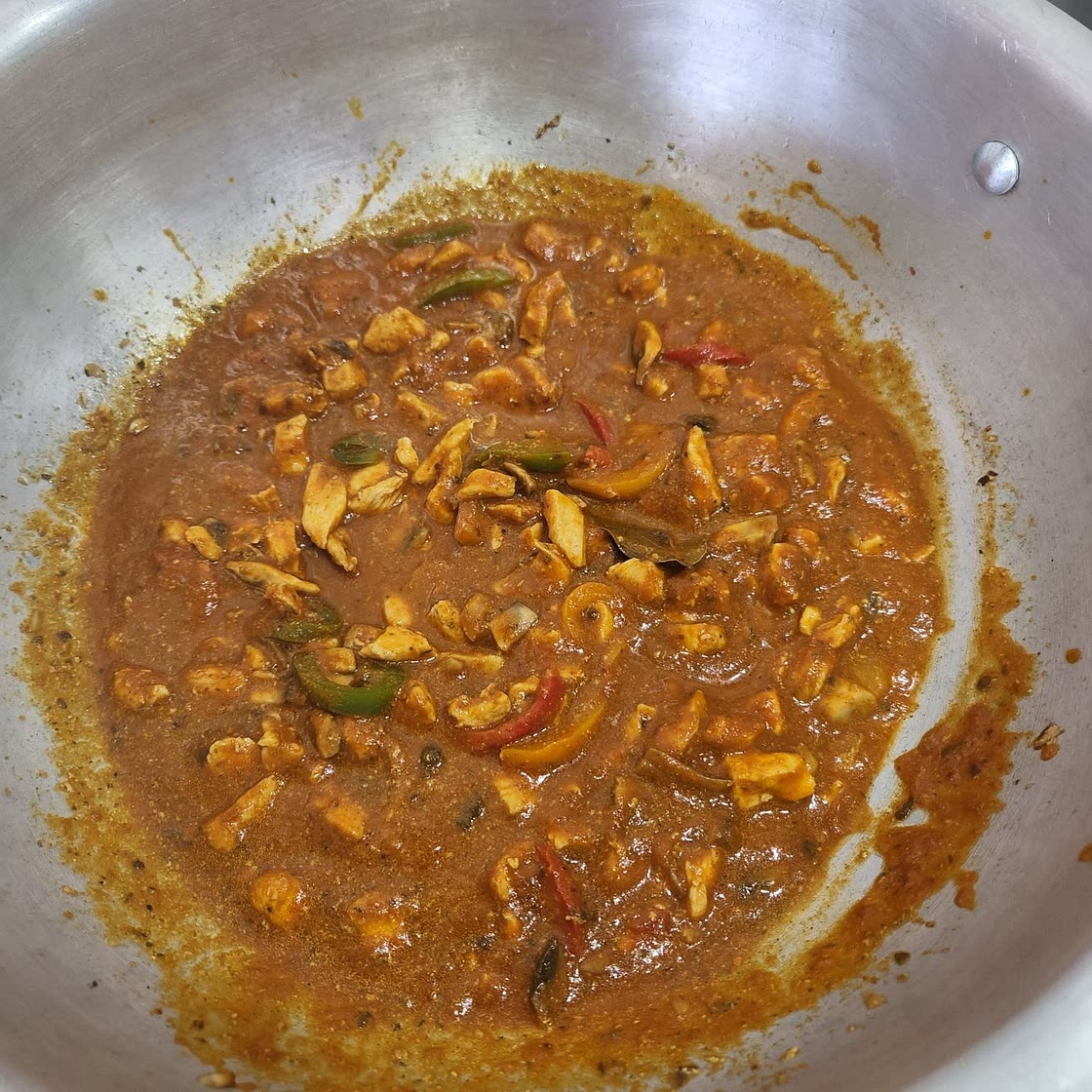 Stir fried chicken with ramen