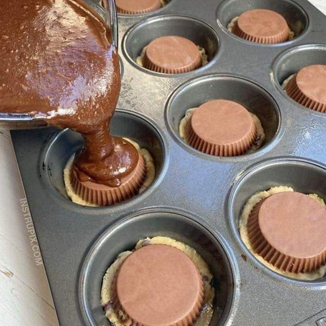 Peanut Butter Cup Stuffed Brookies