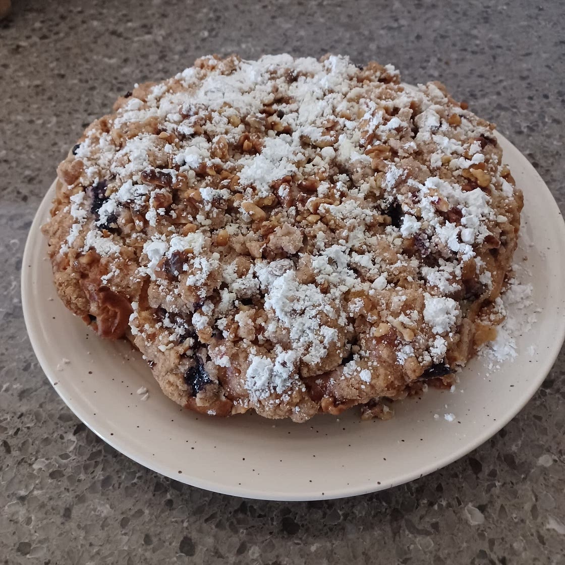 blueberry crumb cake