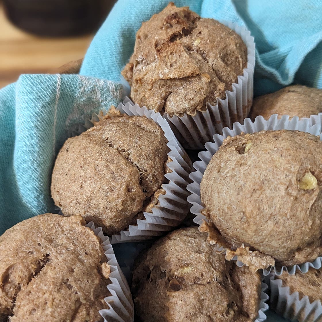 Healthy Applesauce Muffins
