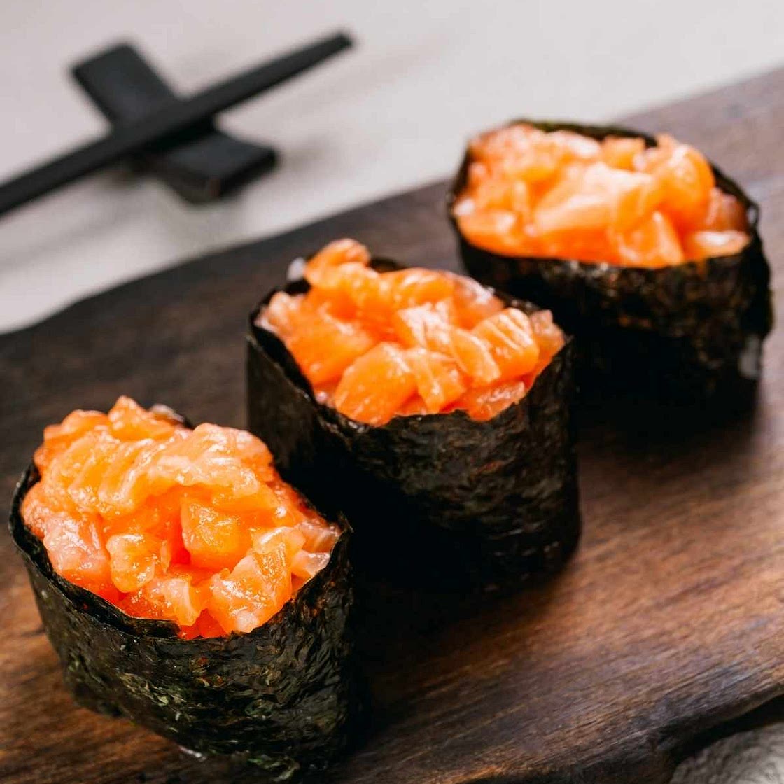How to Make Gunkan Sushi