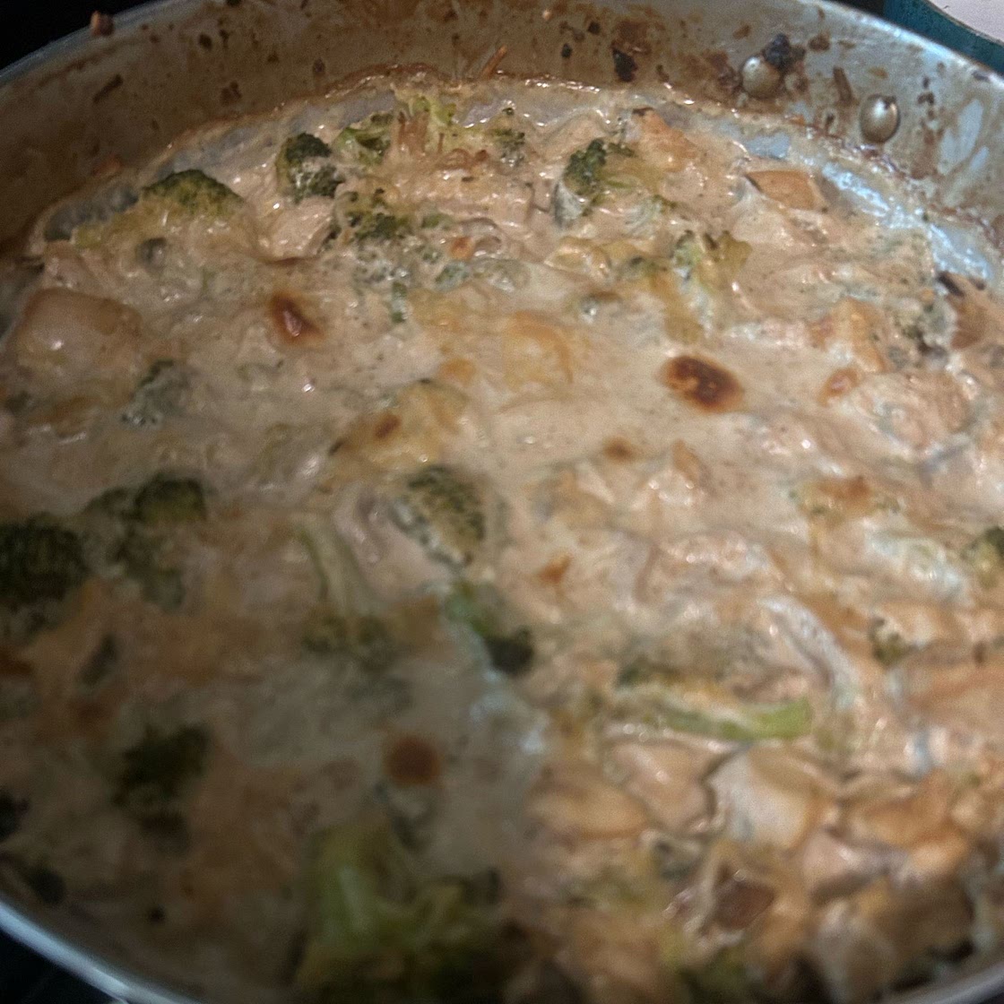 Keto Chicken Broccoli Casserole with Cream Cheese