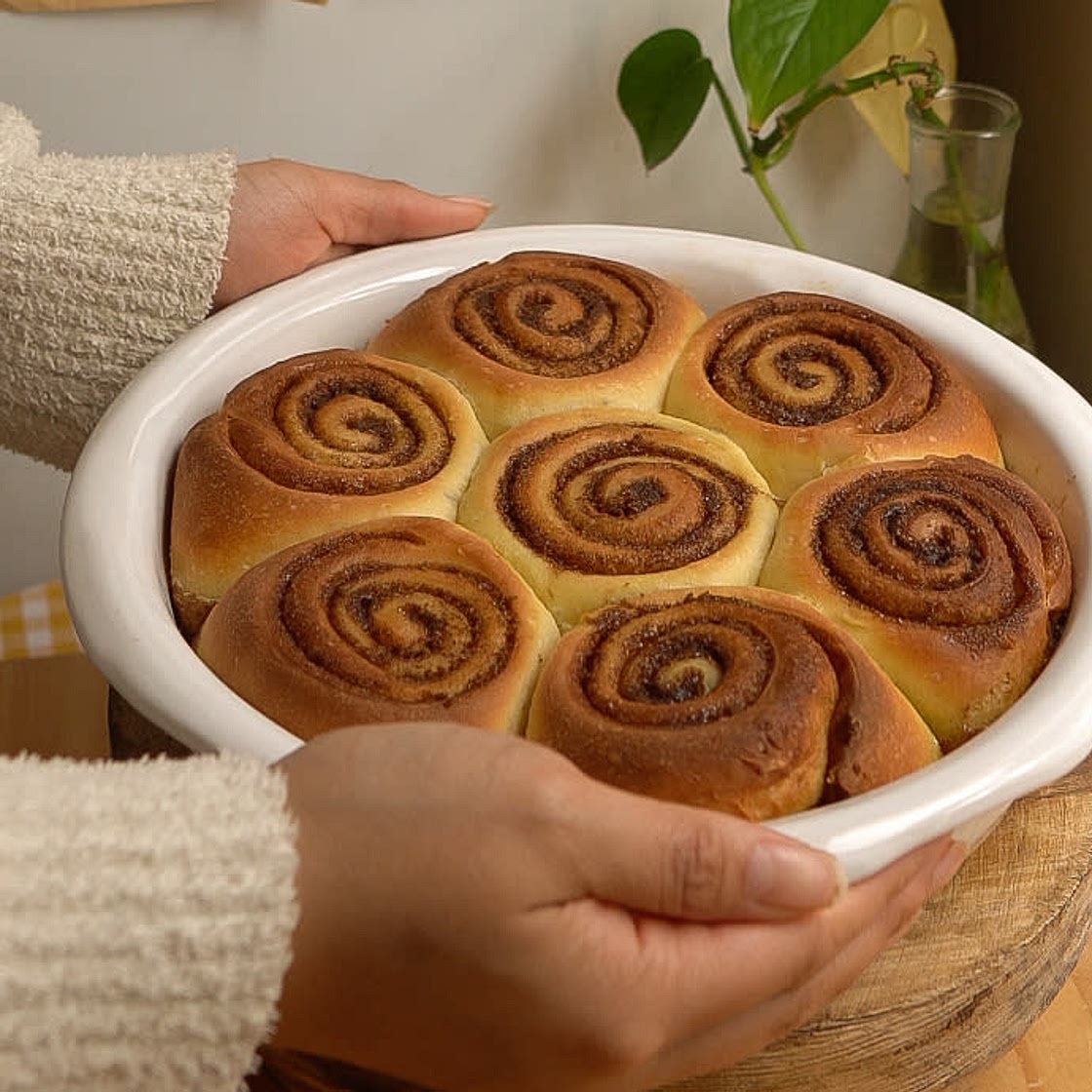 Small Batch Brown Butter Cinnamon Rolls
