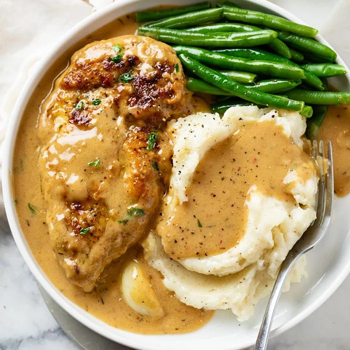 Creamy Garlic Chicken Recipe