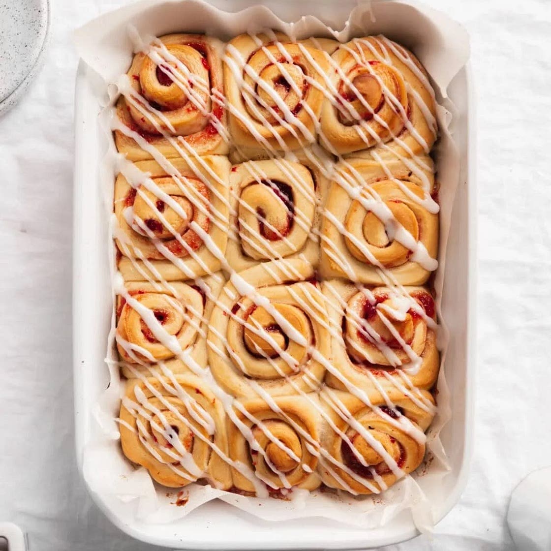 Strawberry rolls 