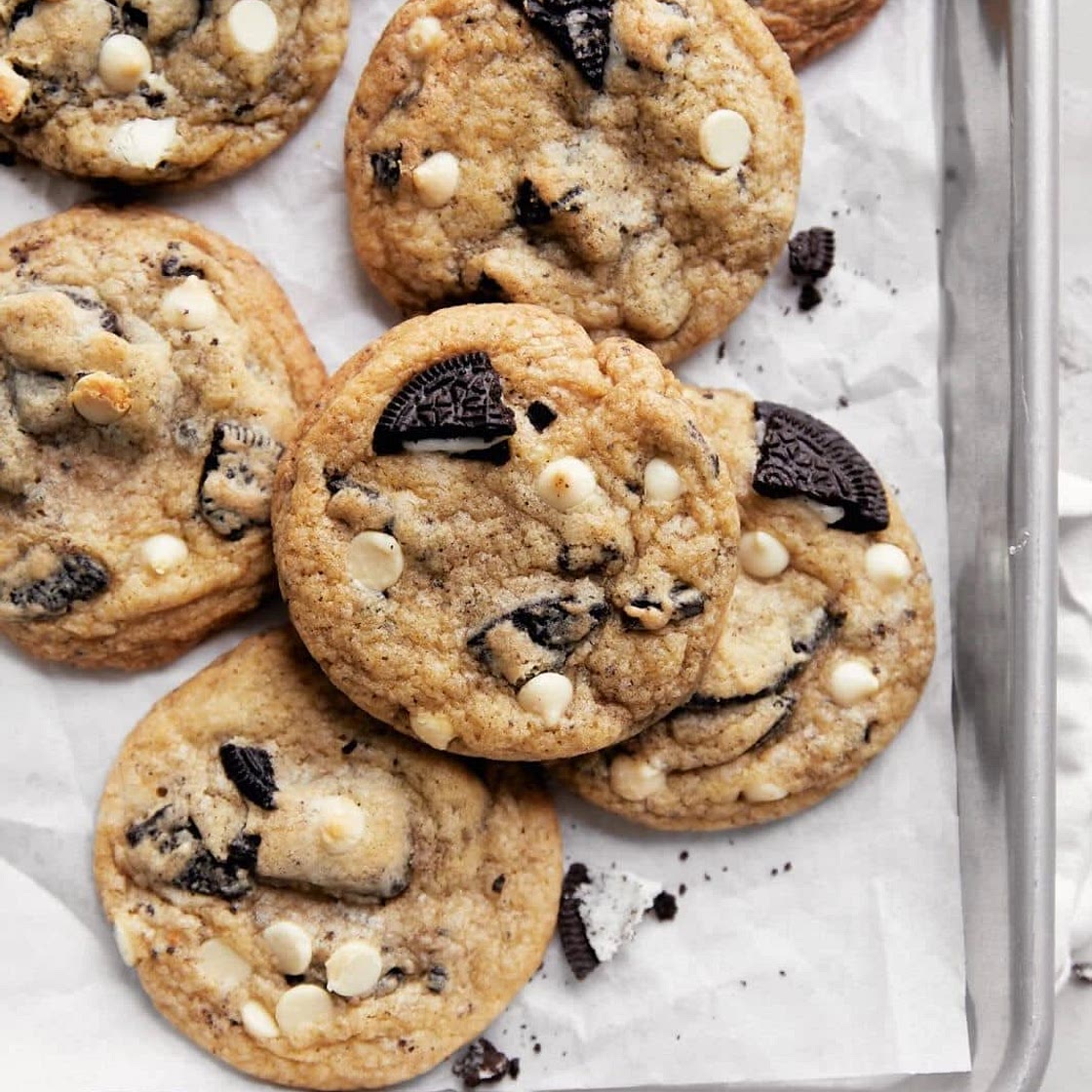Loaded Oreo cookies 