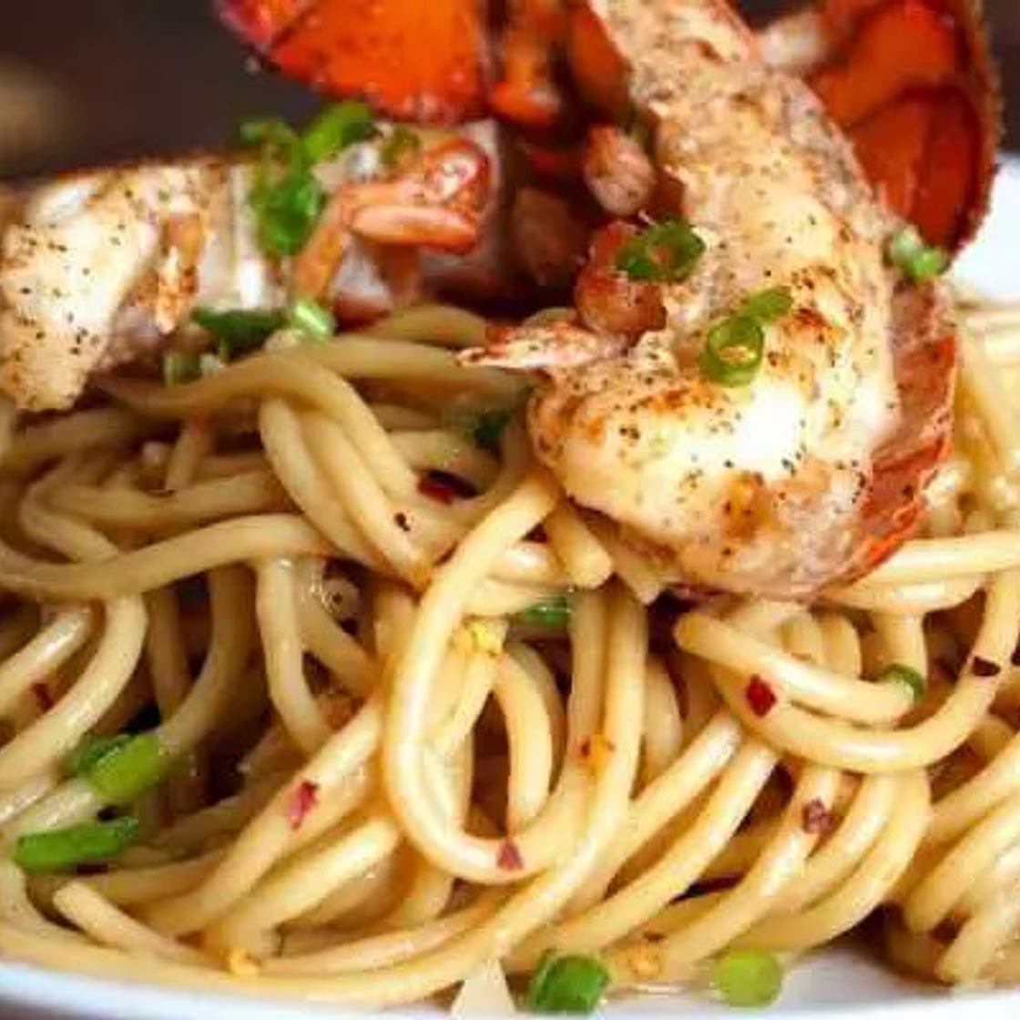 Lobster Garlic Noodles Yard House