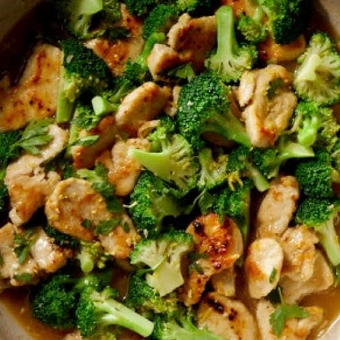 Lemon Chicken with Broccoli 
