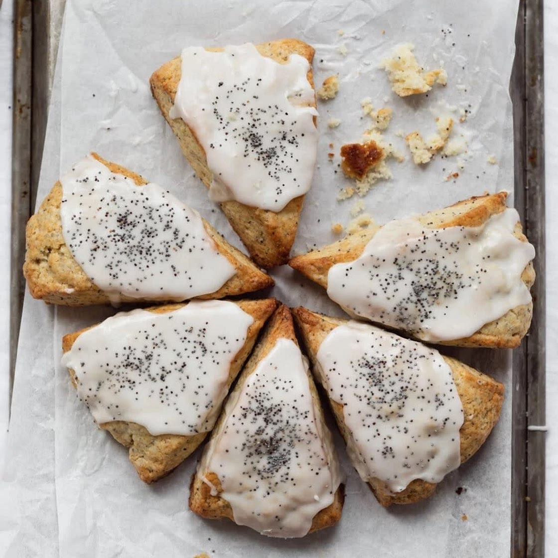 Lemon poppyseed scones 