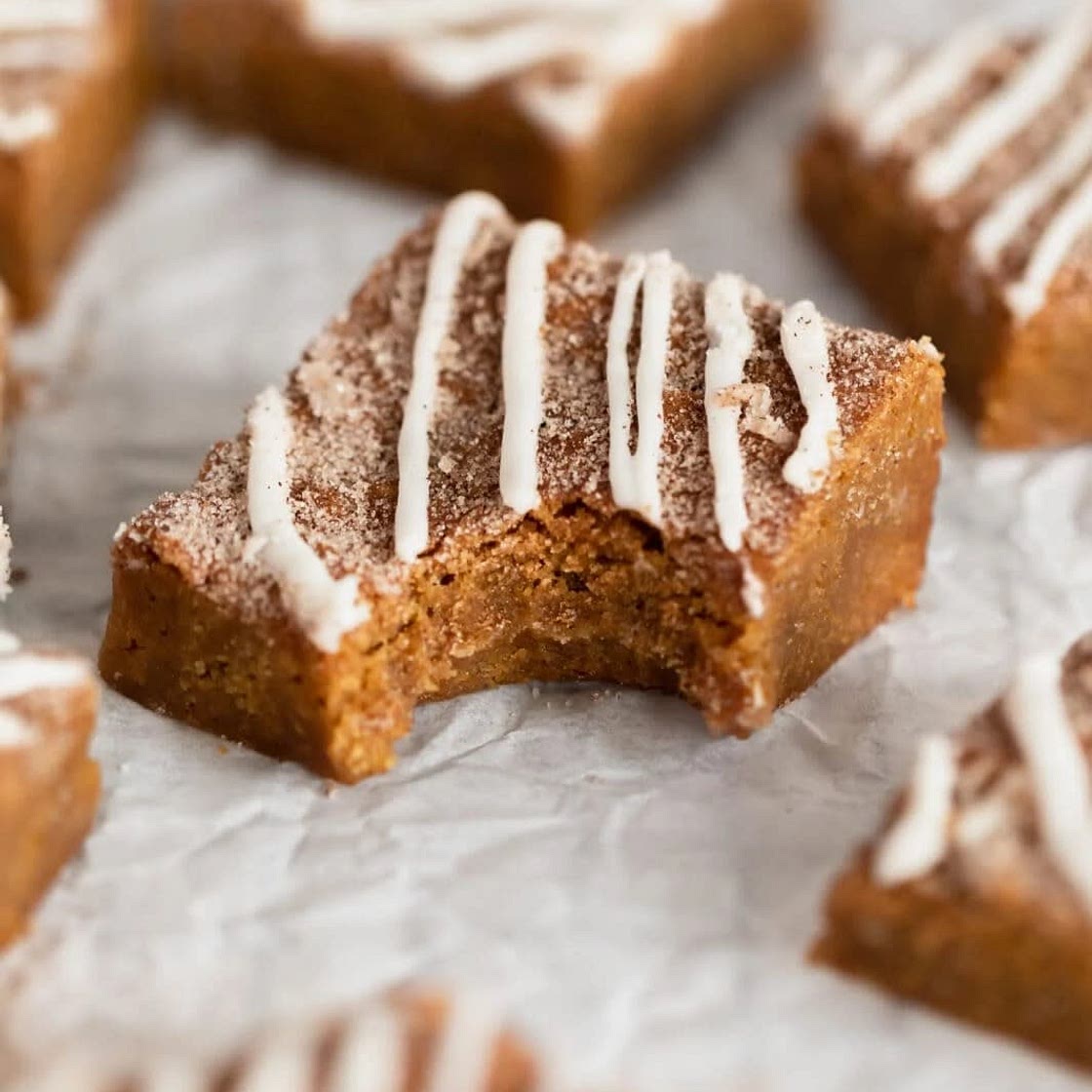 Ginger mollasses blondies 