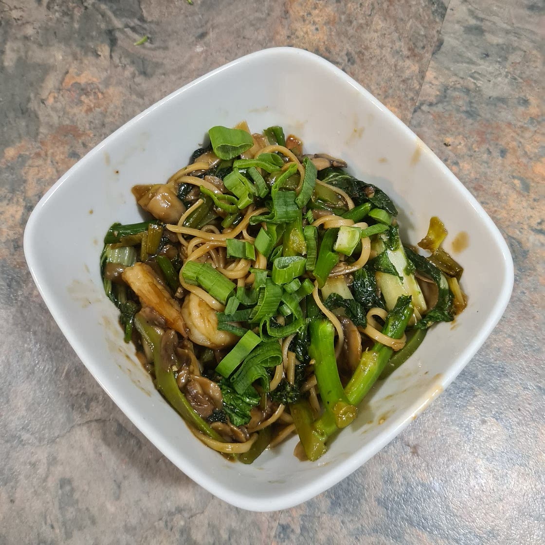 Cheeky Chinese Noodles with Prawns