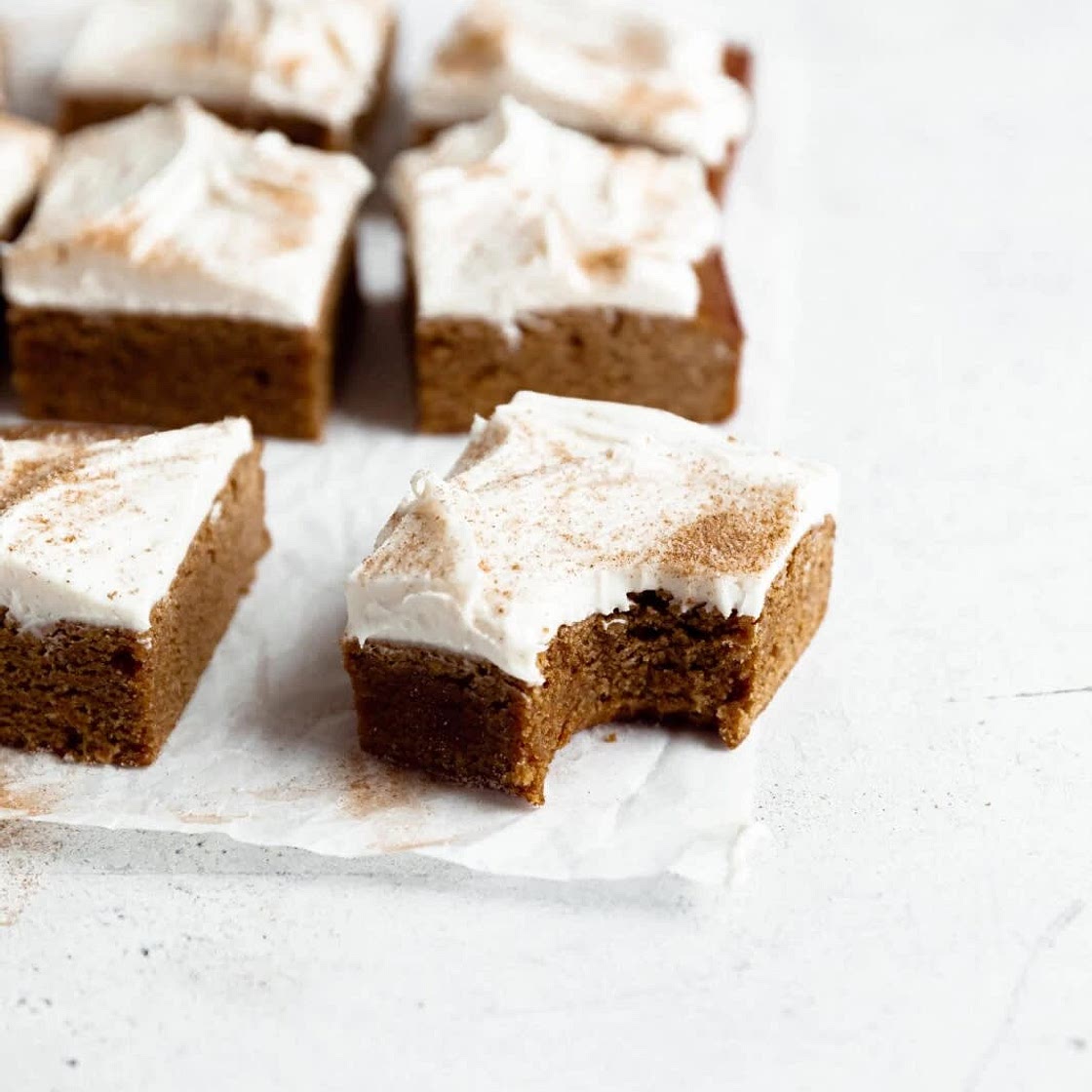 Gingerbread blondies 