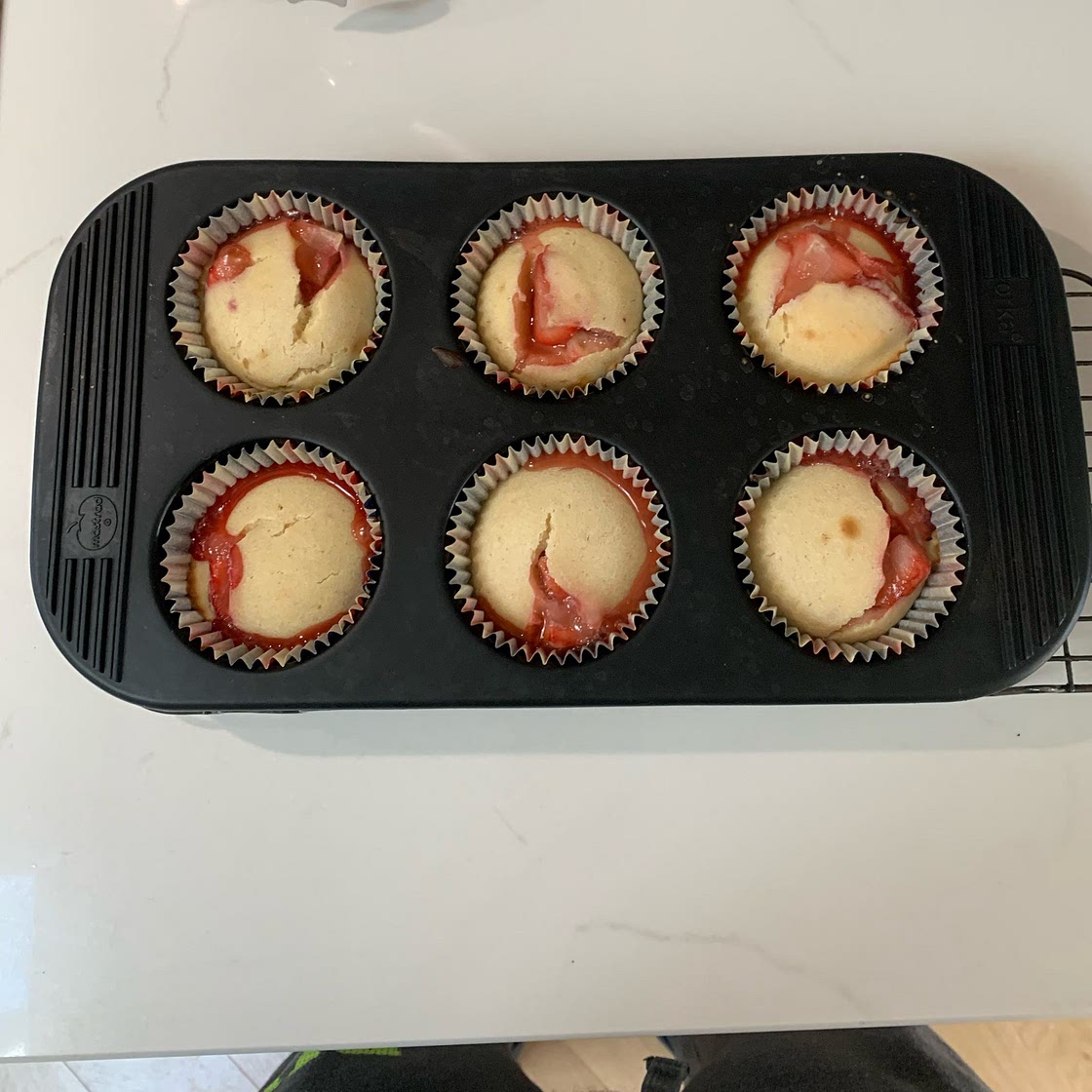 64 Calorie Strawberry Muffins