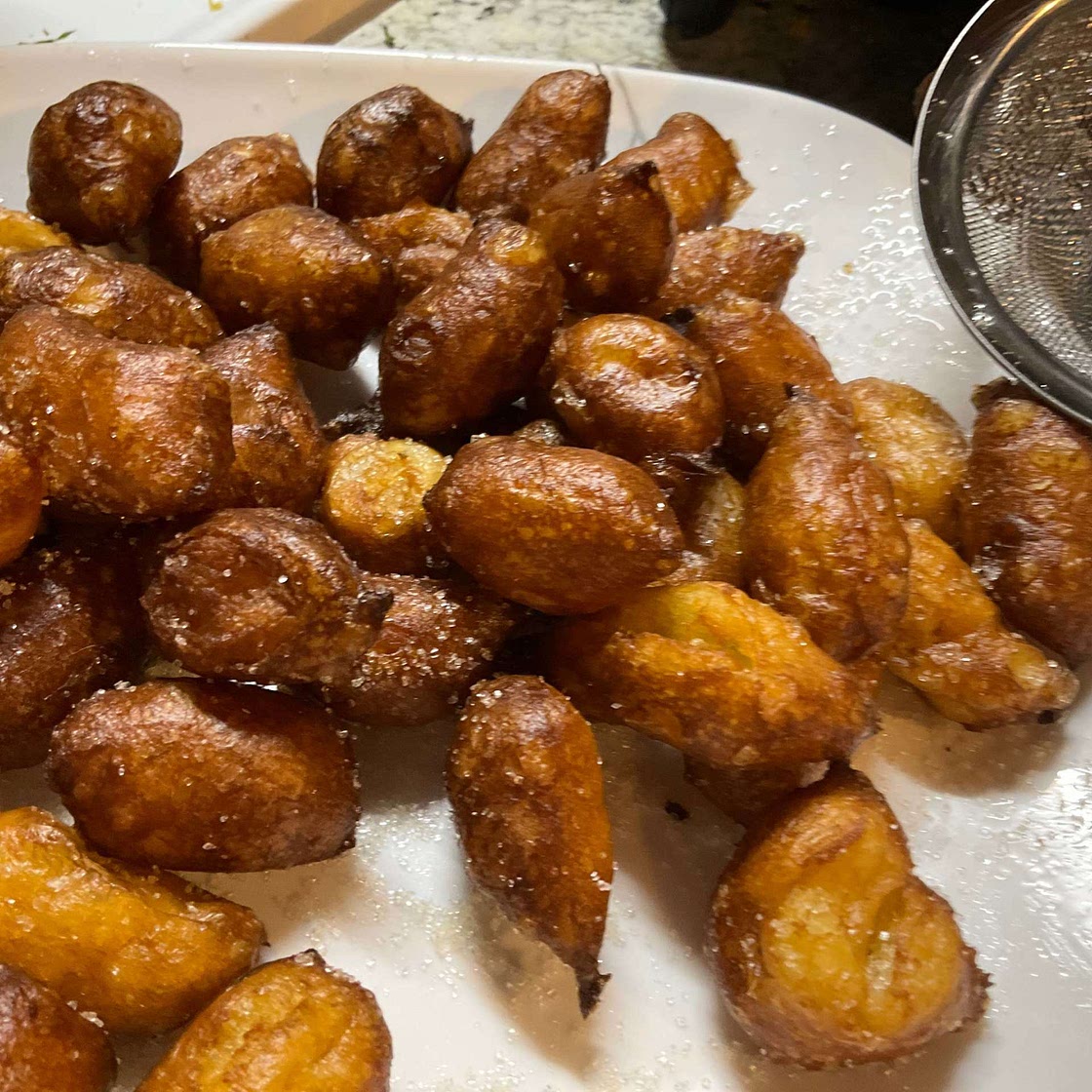 Zeppole Recipe (Easy Italian Donuts)
