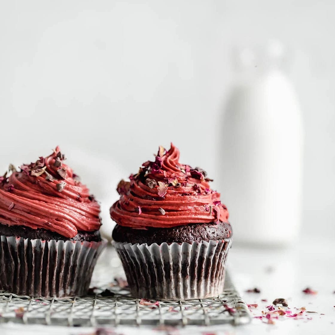 Raspberry rose chocolate cupcakes 
