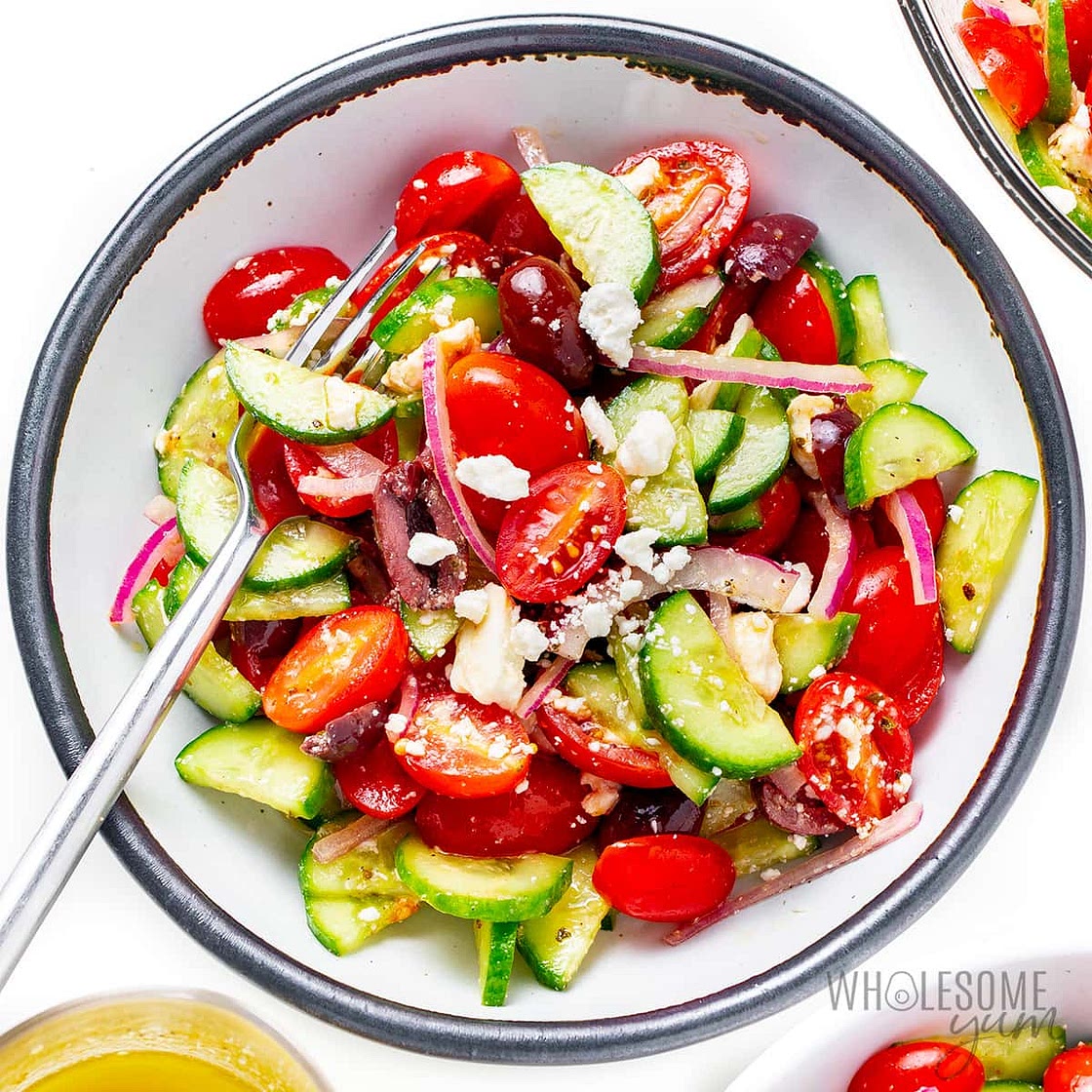 Greek Salad Recipe (15 Min)