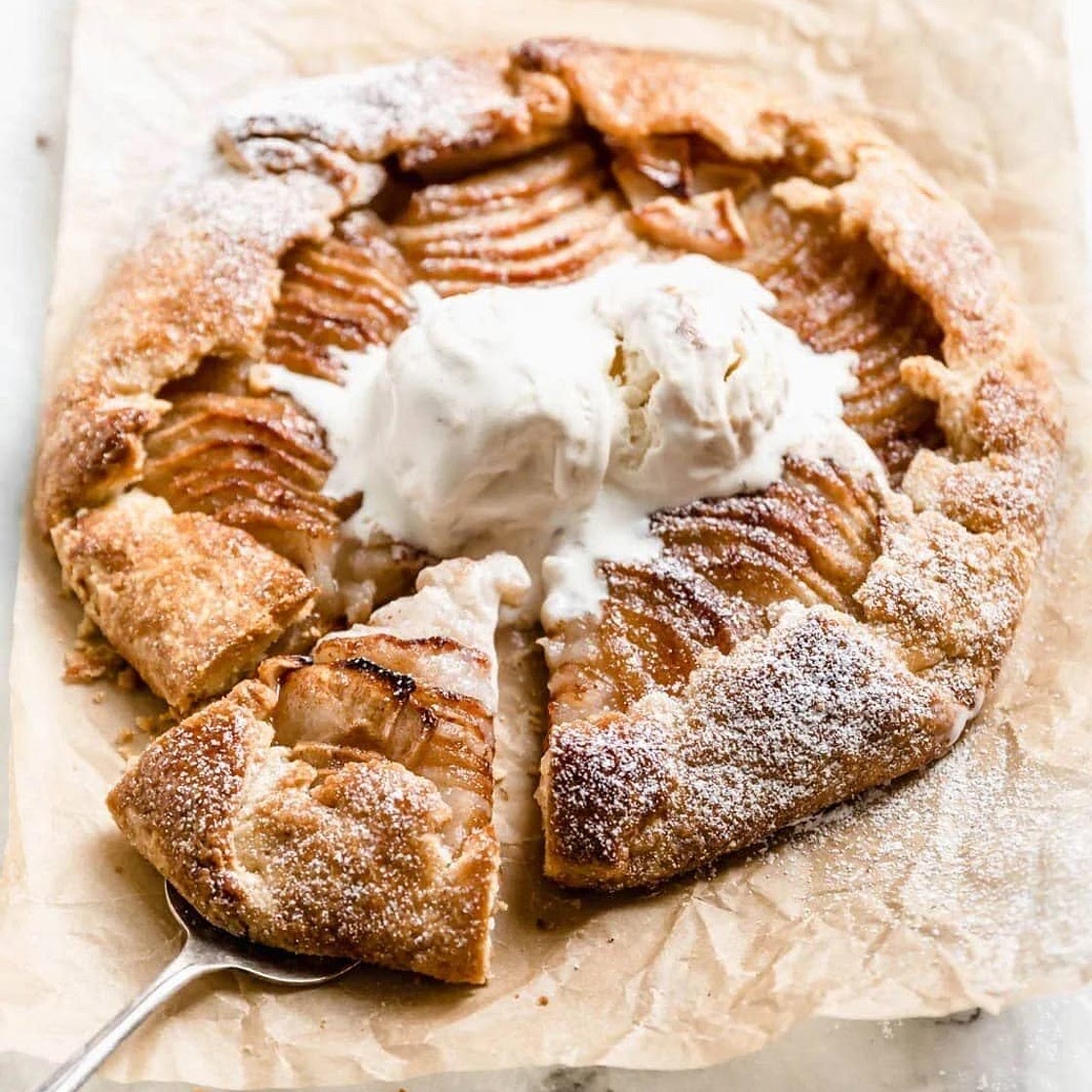 Cinnamon apple galette