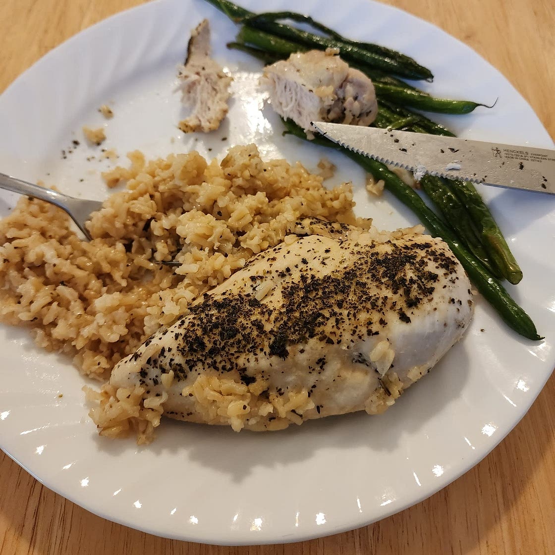 One Pot Lemon Herb Chicken & Rice