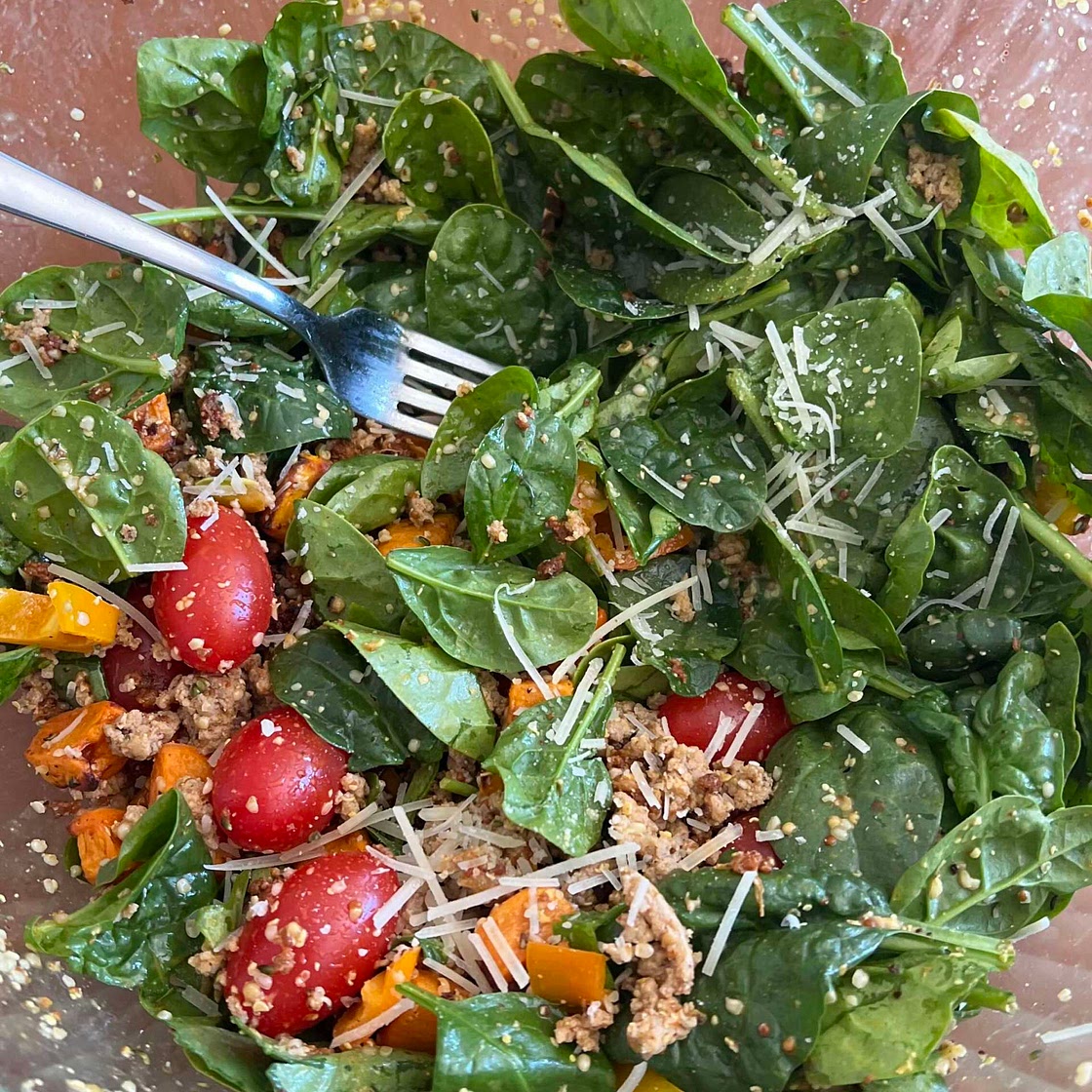 Turkey spinach salad bowl