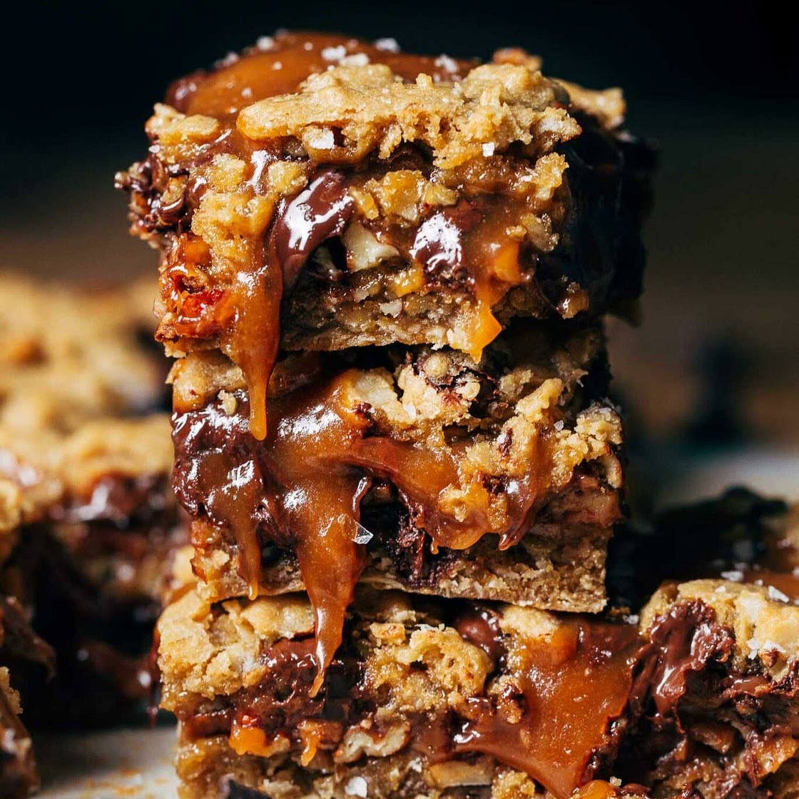Salted caramel chocolate chip oat cookie bars